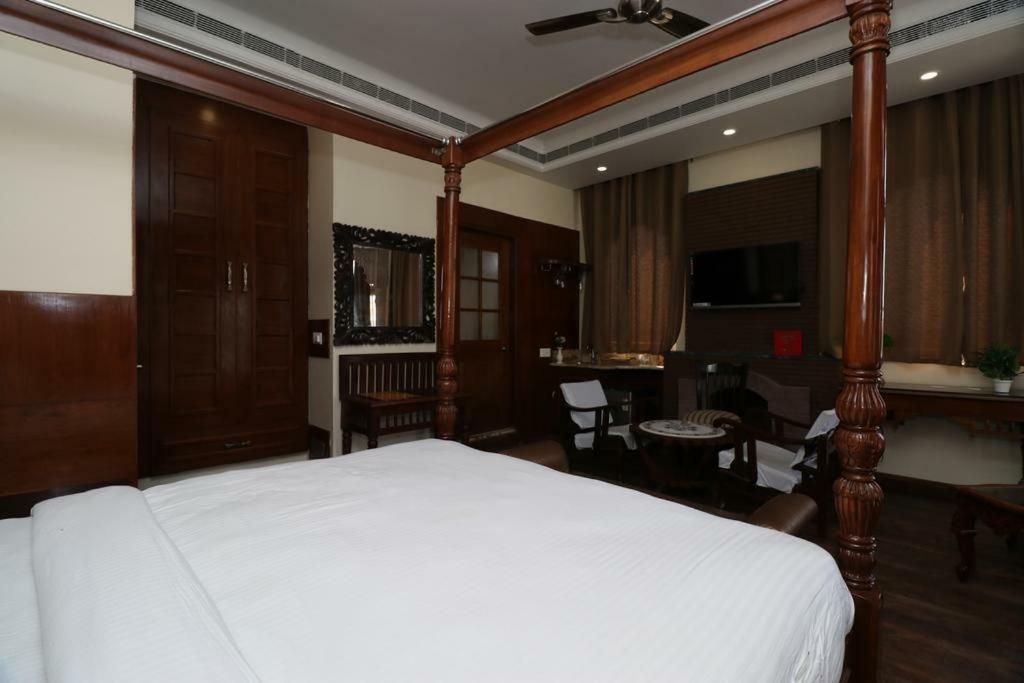 Juststay Mumtaz Mahal Agra (Uttar Pradesh)