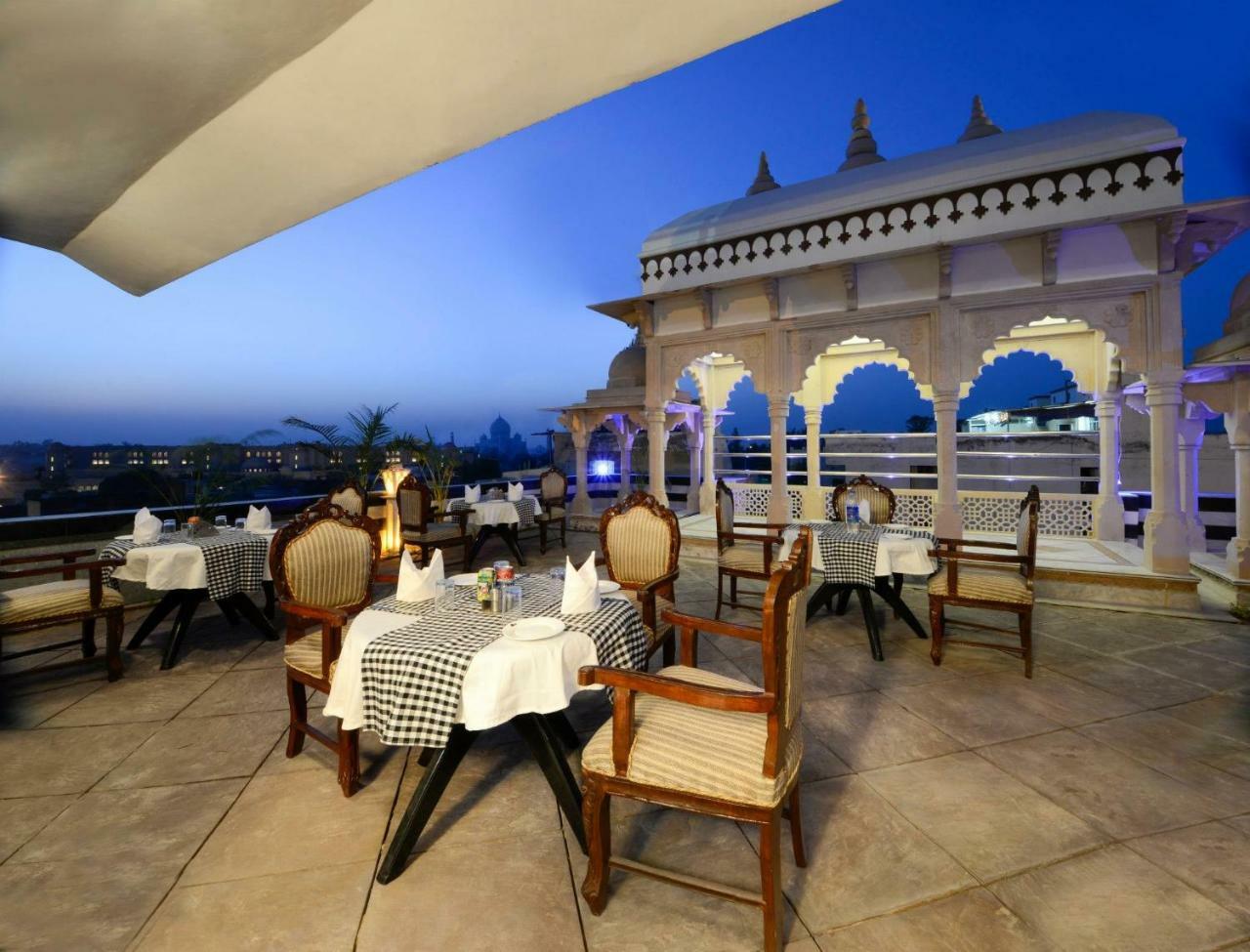 Hotel Juststay Mumtaz Mahal Agra (Uttar Pradesh)